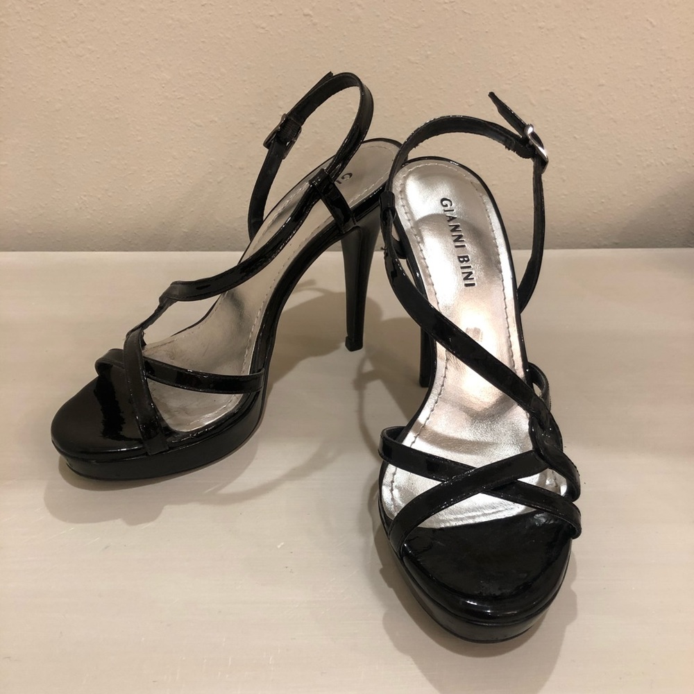 Black Shoes